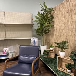 Petland Henderson