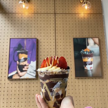 Oakberry Acai - Juice Bars & Smoothies Near Me - Los Angeles, California Oakberry Acai - Juice Bars & Smoothies Near Me - Los Angeles, California