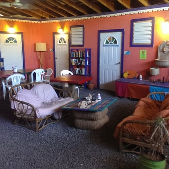Lazy Guest House - Common area with gravel floor. - Hostels Near Me - Vieques, Puerto Rico