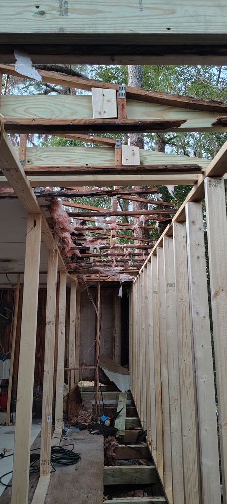 Slide of SSI Construction and Remodeling