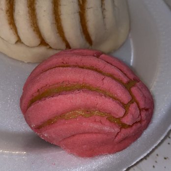 Bedoy's Bakery - Another view of the mini concha - Bakeries Near Me - San Antonio, Texas