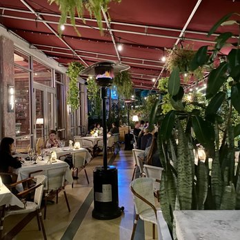 Full Bloom Vegan - Front patio dining area. - Vegan Near Me - Miami Beach, Florida Full Bloom Vegan - Front patio dining area. - Vegan Near Me - Miami Beach, Florida