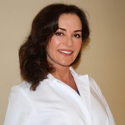 Yolanda Cintron, DMD - Go Natural Dentistry