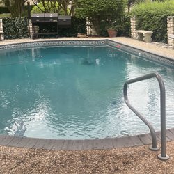 Lakeway Pool Maintenance - Clean and blue again!!