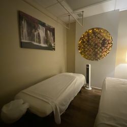Relax Body And Mind Spa - Massage Room