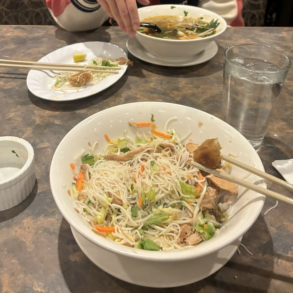 Lemongrass chicken vermicelli satay chicken pho Lemongrass chicken vermicelli satay chicken pho