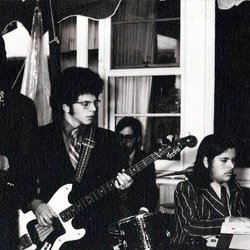 Patient Lessons on Guitar Bass and Piano - Entropy.
Jazz Fusion Band, circa 1971.