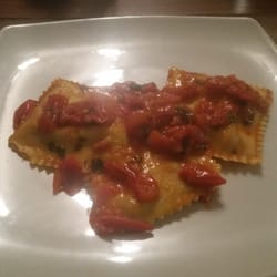 La Lampara - Ravioli stuffed with Grouper...delicious!