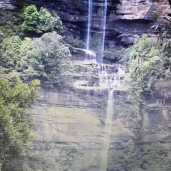 The Three Sisters - Parks Near Me - Katoomba, NSW The Three Sisters - Parks Near Me - Katoomba, NSW