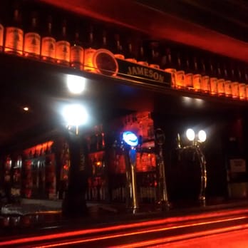 Valinor - Pubs Near Me - Ramos Mejía, C