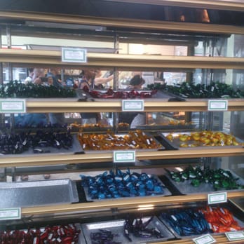 Luisa & Son - Small wrapper baked goods - Bakeries Near Me - Artesia, California