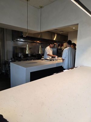 PARIS HAWAII by null