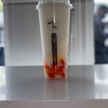 DIY Tea Lab - Ballard - Lovely Lychee - Bubble Tea Near Me - Seattle, Washington DIY Tea Lab - Ballard - Lovely Lychee - Bubble Tea Near Me - Seattle, Washington