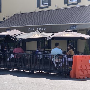 Martin's Tavern - Breakfast & Brunch Near Me - Washington, DC, District of Columbia Martin's Tavern - Breakfast & Brunch Near Me - Washington, DC, District of Columbia