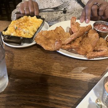 Jimmy's Famous Seafood - Jumbo shrimp was delicious, but lobster mac and cheese lacked flavor - Seafood Near Me - Baltimore, Maryland