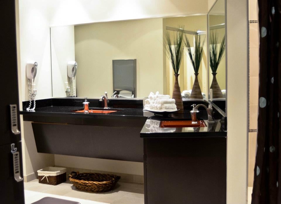 AN ALBERT LUIZ SALON - CLOSED - 26 Photos & 44 Reviews - 2181 Texas Dr