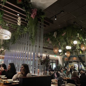 Limón - Interior - Peruvian Near Me - Mountain View, California Limón - Interior - Peruvian Near Me - Mountain View, California