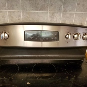 Dirtbusters - Before pics of a move out cleaning - Home Cleaning Near Me