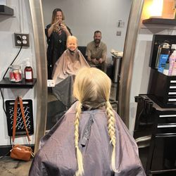 Kinfolk Salon + Studios