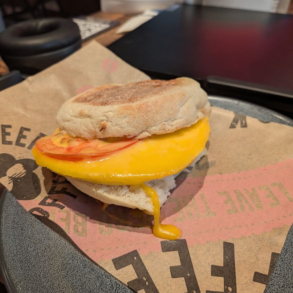 Egg cheese muffin