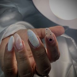 Royal Nails & Beauty - Refill + desing