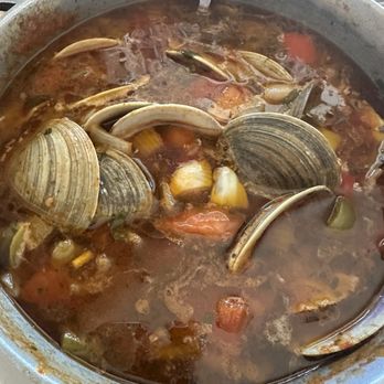 O Dinis Restaurant - Clams with tomato/onion - Portuguese Near Me - East Providence, Rhode Island O Dinis Restaurant - Clams with tomato/onion - Portuguese Near Me - East Providence, Rhode Island