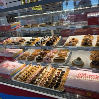 Yonutz - Donuts - Donuts Near Me - Spring Valley, Nevada Yonutz - Donuts - Donuts Near Me - Spring Valley, Nevada