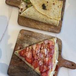 Crepe Therapy Cafe