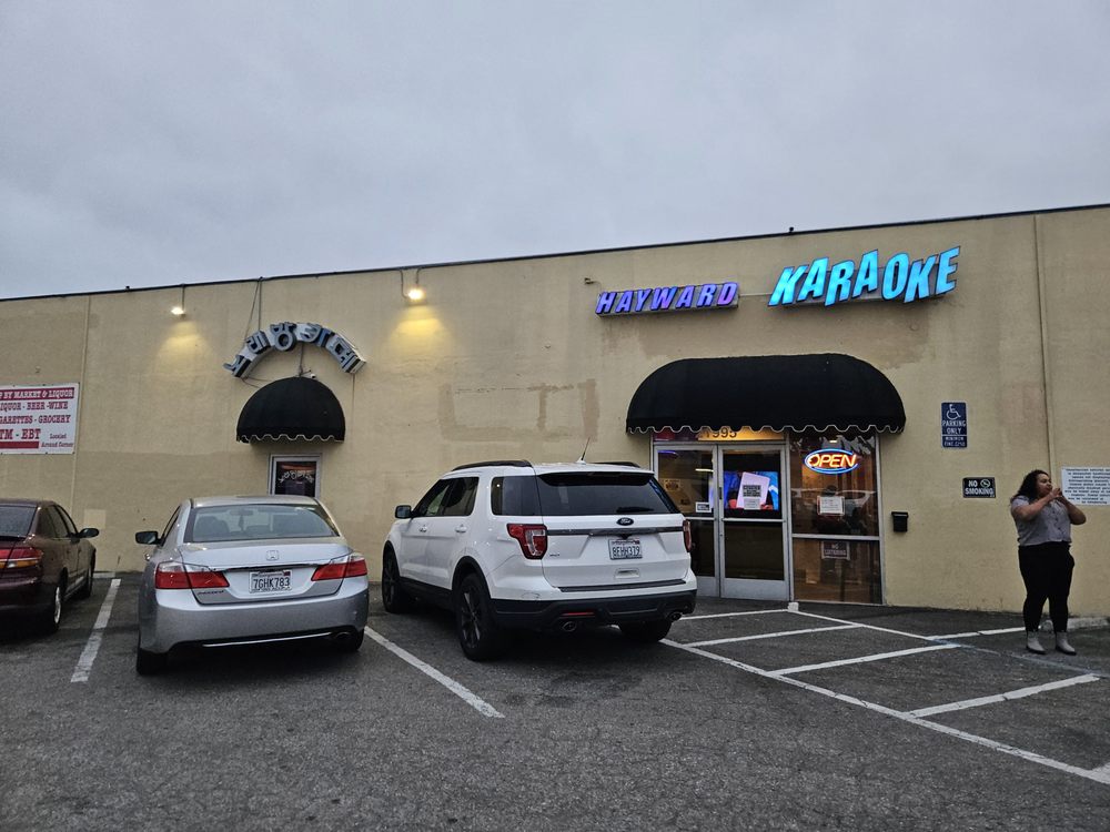 Hayward Karaoke Studio