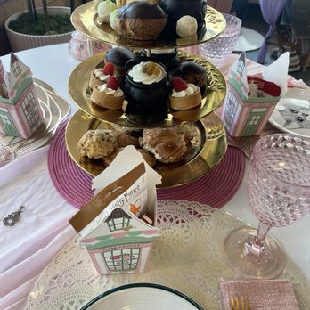The Bubbly Tart - Desserts Near Me - Omaha, Nebraska The Bubbly Tart - Desserts Near Me - Omaha, Nebraska