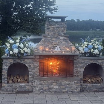 Salt And Sea Floral - Fireplace - Floral Designers Near Me Salt And Sea Floral - Fireplace - Floral Designers Near Me