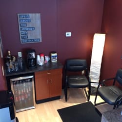 Aura Salon LLC