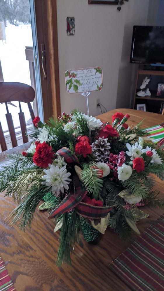 ME NOT FLOWER MARKET 64 Photos 111 5th Ave, Walworth, Wisconsin Gift Shops Phone