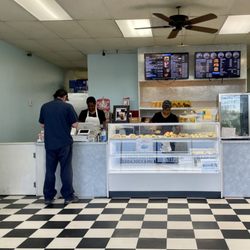 MX Donuts