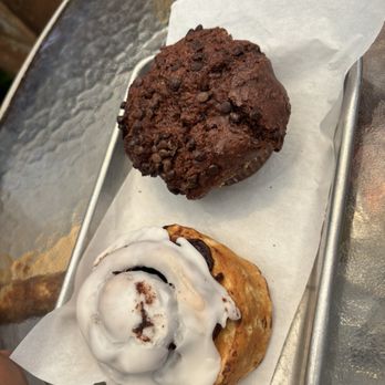 The Press - Chocolate muffin and cinnamon roll - Breakfast & Brunch Near Me - El Granada, California