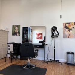 Beauty By Julie Chronis - My goal is the quality of your experience with one client at a time.