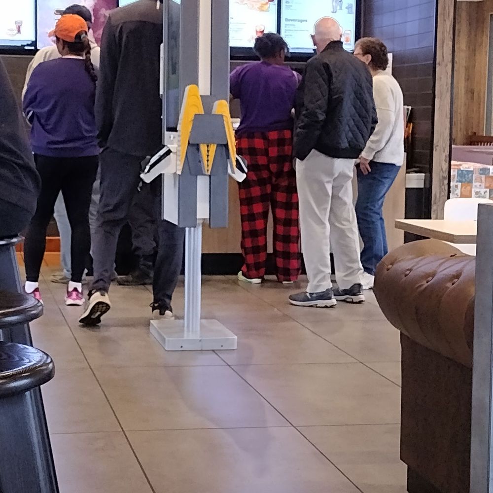 McDonald's - All of you of these people were waiting on food for over an hour - Fast Food Near Me - Anderson, South Carolina McDonald's - All of you of these people were waiting on food for over an hour - Fast Food Near Me - Anderson, South Carolina