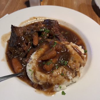 Oaken Barrel Brewing - Pot roast - Breweries Near Me - Greenwood, Indiana Oaken Barrel Brewing - Pot roast - Breweries Near Me - Greenwood, Indiana