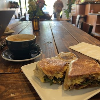 Clouds Rest Coffee - Coffee & Tea Near Me - Oakhurst, California