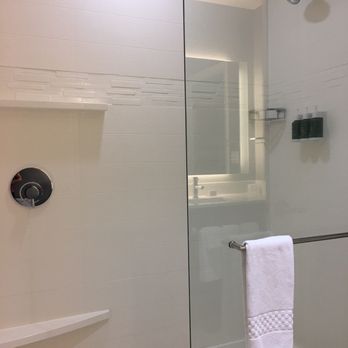 Residence Inn by Marriott - Shower - Hotels Near Me - Jacksonville, Indiana Residence Inn by Marriott - Shower - Hotels Near Me - Jacksonville, Indiana