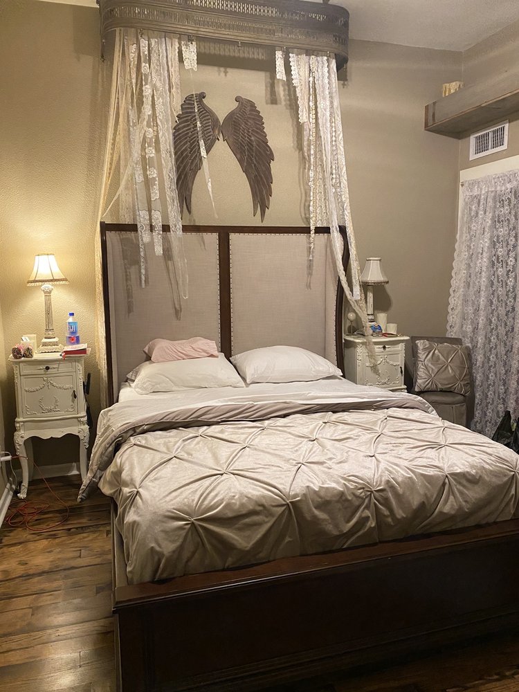 QUEEN GYPSY INN Updated June 2024 33 Photos 4504 Fort Crockett