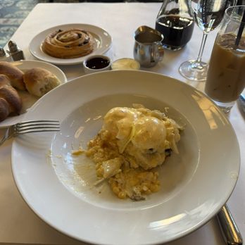 Bouchon - Crab Benedict - French Near Me - Las Vegas, Nevada