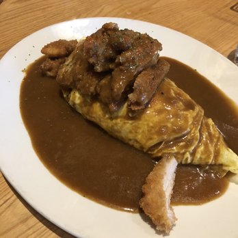 Petit Potato - Fried chicken omurice - Taiwanese Near Me - Toronto, Ontario
