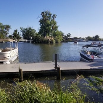 Windmill Cove Bar & Grill - Great views. - Boating Near Me - Stockton, California