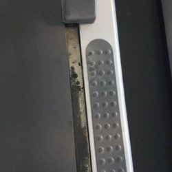 Powerhouse Gym Taylor - Dirty treadmill