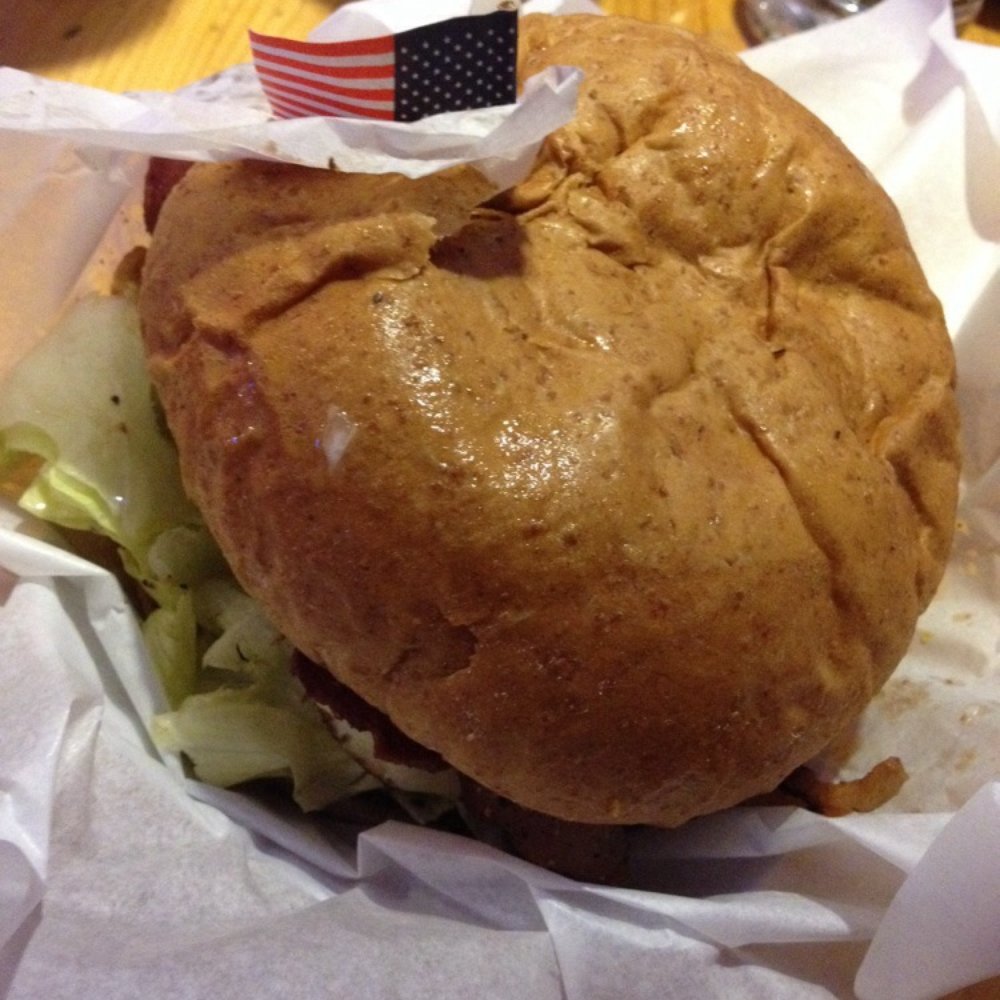 Bubba's Texas Burger Shack - Nothing spectacular. Average burger w wayyyy too much bun - Burgers Near Me - Houston, Texas Bubba's Texas Burger Shack - Nothing spectacular. Average burger w wayyyy too much bun - Burgers Near Me - Houston, Texas