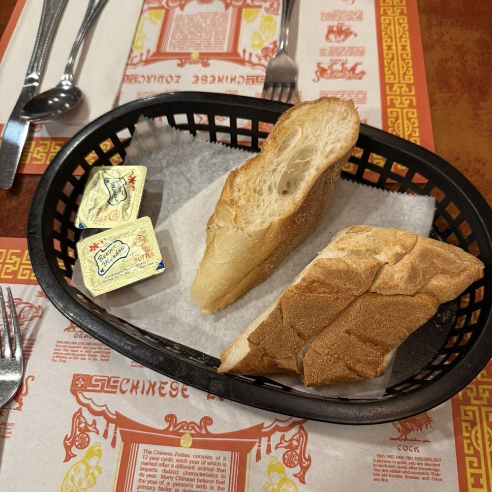 La Dinastia - Complimentary bread - Asian Fusion Near Me - New York, New York