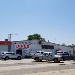 Clarendon Outpost - Clarendon Outpost Diner east side