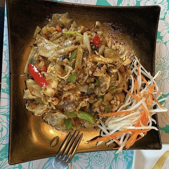 Thai Little Home - a plate of stir fried vegetables - Thai Near Me - Vancouver, Washington Thai Little Home - a plate of stir fried vegetables - Thai Near Me - Vancouver, Washington