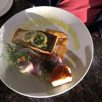 Skates On The Bay - Salmon - Seafood Near Me - Berkeley, California